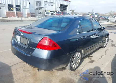 2007 Honda Accord 3.0 Se из США, поврежденный, VIN 1HGCM66437A010008